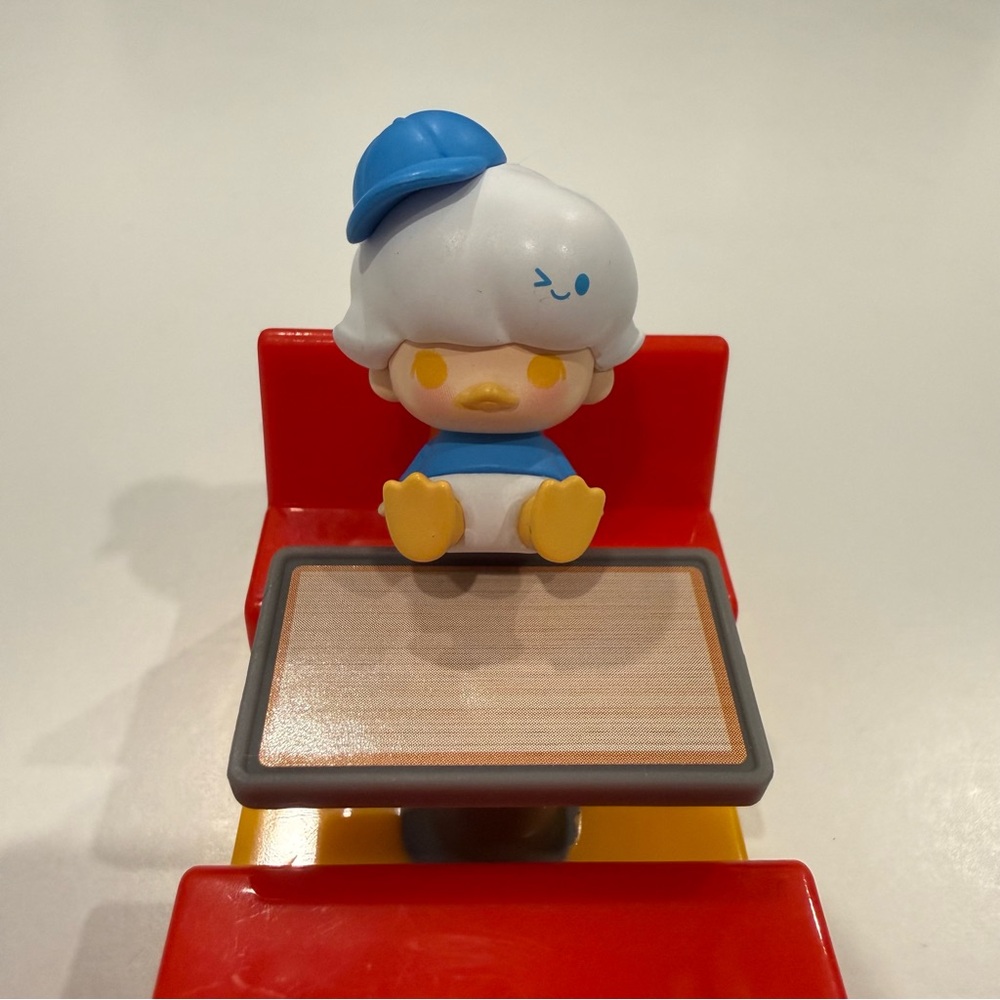 POP BEAN Dimoo x Disney *confirmed Dewey Duck